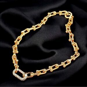 18K Gold Plated Stainless Steel Crystal Pave Carabiner Horseshoe U-Link Necklace
